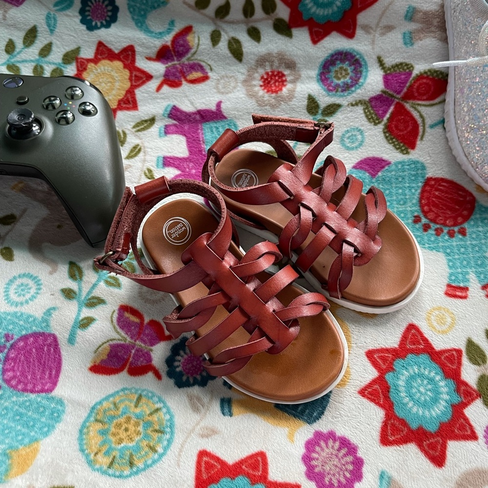 Toddler sandals